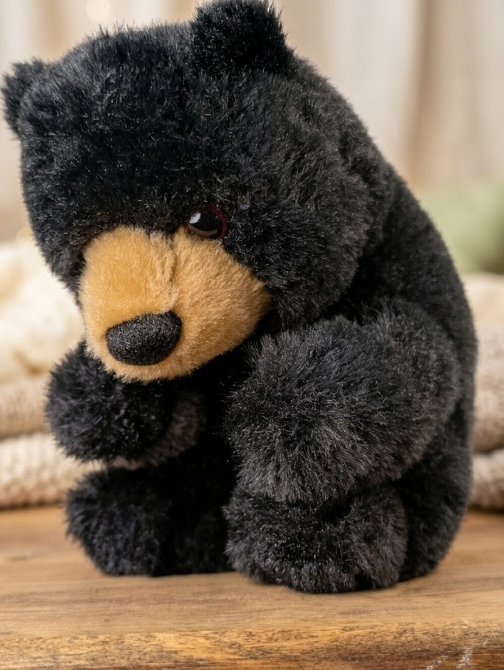 Lil’ Baby Black Bear – The Ultimate Pocket-Sized Bestie